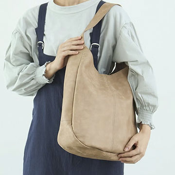 fuwari ワンショルダーバッグ