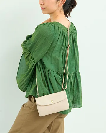 クレープ ロングがま口ウォレットポシェット