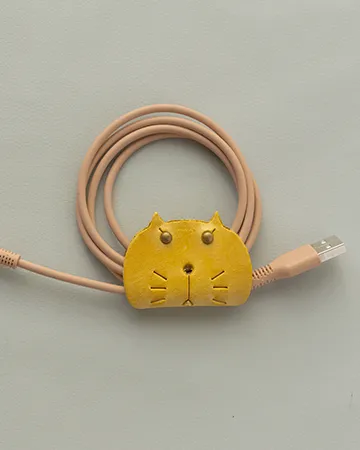 ネコ コードホルダー(M) カナリーイエロー