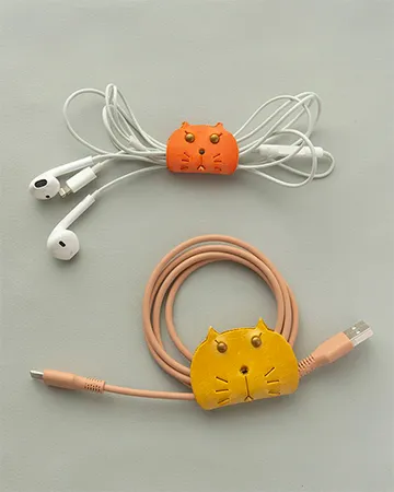 ネコ コードホルダー(M)